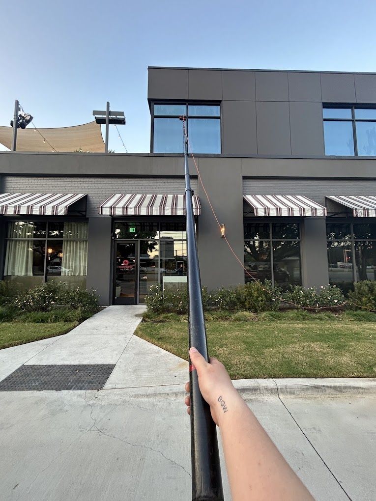 Blu's window cleaning job in Fort Worth