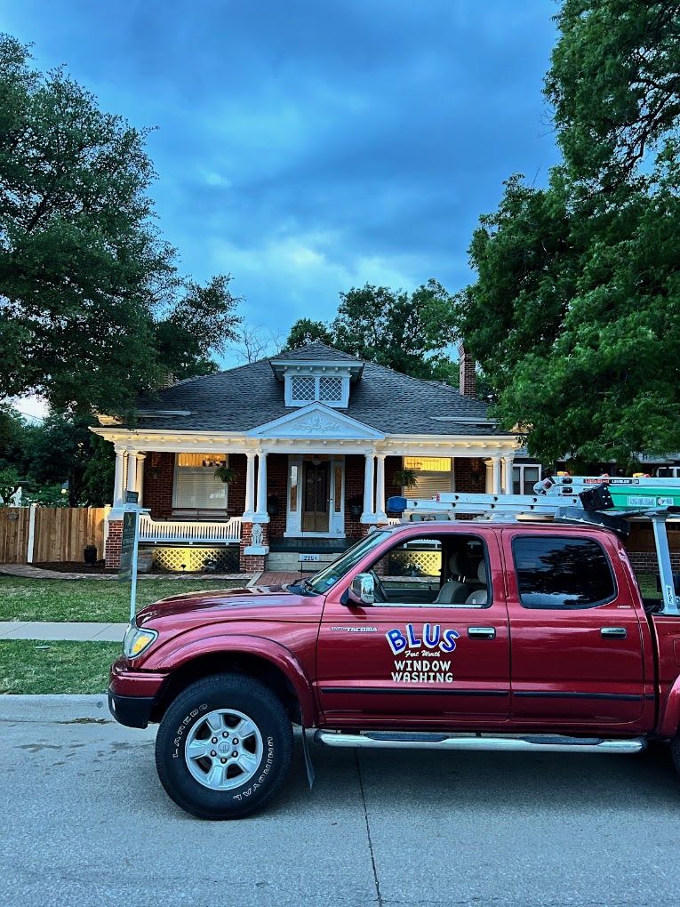 Blu's window cleaning job in Fort Worth